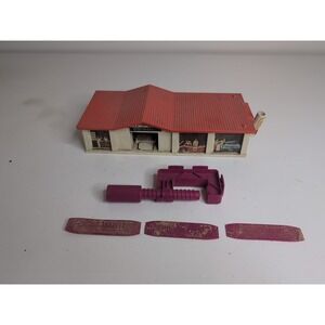 Vintage 1968 Mattel Hot Wheels Super Charger Restaurant Garage HOTWHEELS + More